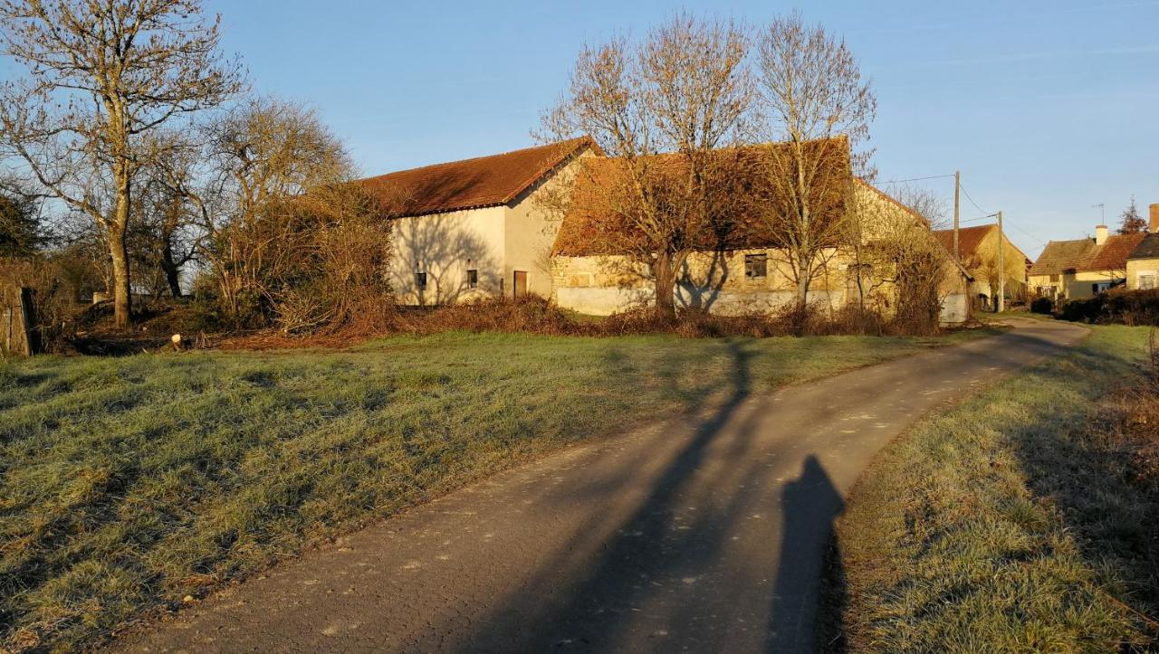 La Cabane Montipouret Exteriör bild